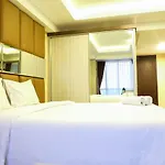 Modern Furnished Studio Apartment H Residence Near Mt Haryono By Travelio